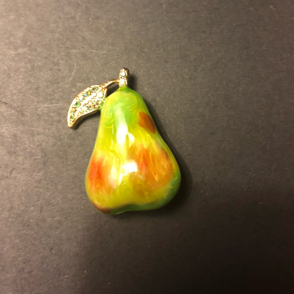 🍐 Pin